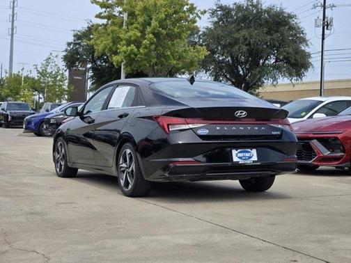 2023 Hyundai ELANTRA HEV Limited