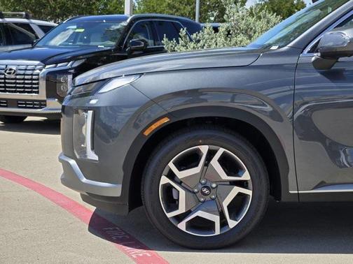 2025 Hyundai PALISADE SEL Premium