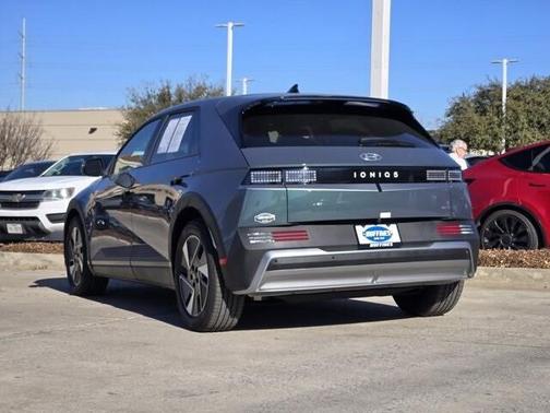 2026 Hyundai IONIQ 5 SEL