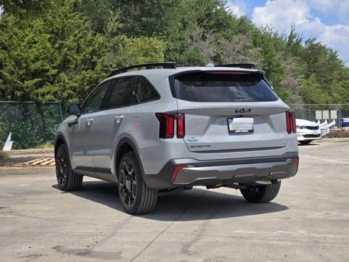 2025 Kia Sorento X-Line SX