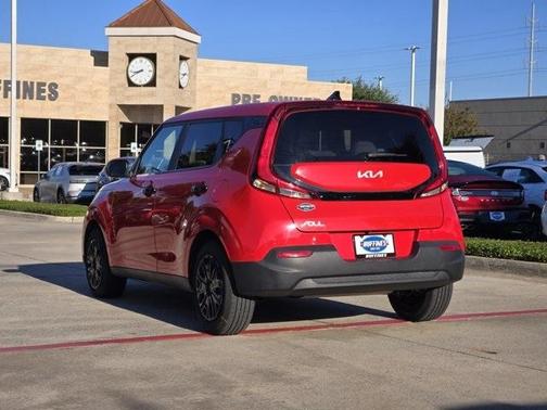 2022 Kia Soul LX