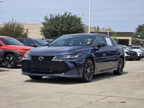 2019 Toyota Avalon XLE Touring