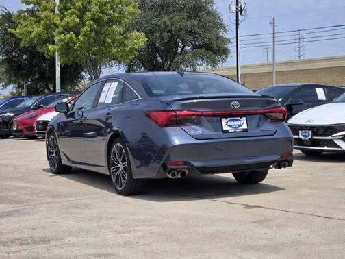 2019 Toyota Avalon XLE Touring