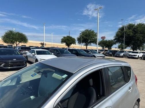 2015 Nissan Versa Note SV
