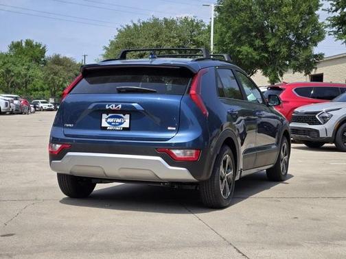 2025 Kia Niro EX