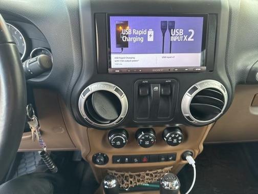 2014 Jeep Wrangler Sahara