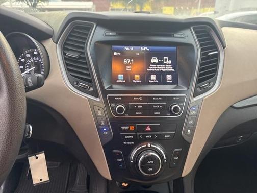 2019 Hyundai Santa Fe XL SE