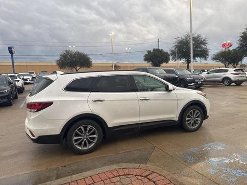 2019 Hyundai Santa Fe XL SE