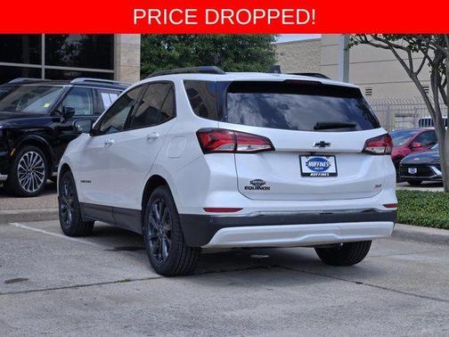 Pearl 2022 Chevrolet Equinox RS