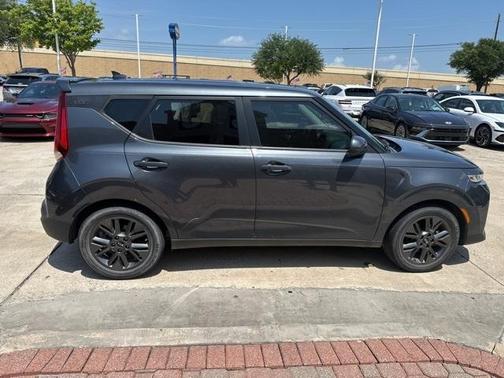 2021 Kia Soul EX