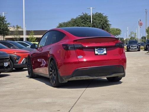 2023 Tesla Model Y Performance