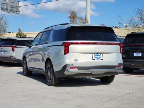 2026 Kia Carnival Hybrid SX