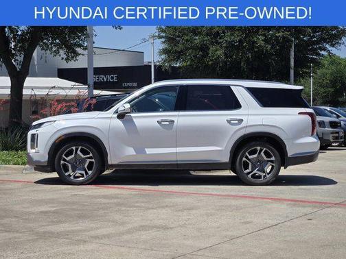 White 2023 Hyundai PALISADE SEL