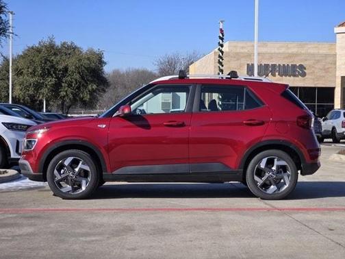 2025 Hyundai VENUE Limited