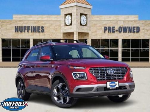 2025 Hyundai VENUE Limited