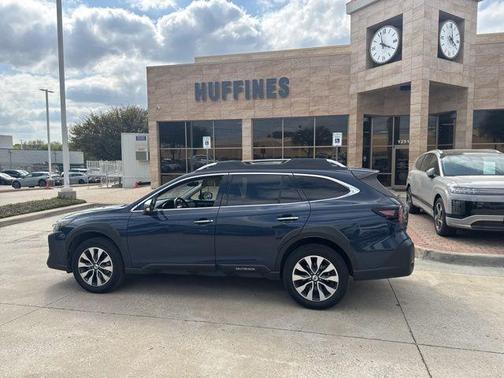 Cosmic Blue Pearl 2024 Subaru Outback Touring