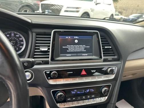 2019 Hyundai SONATA SEL