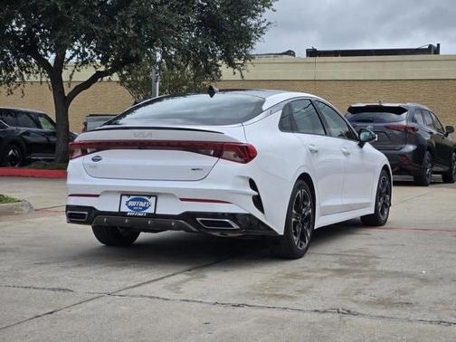 2024 Kia K5 GT-Line