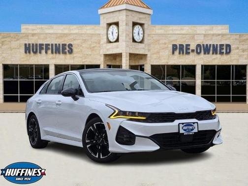 2024 Kia K5 GT-Line