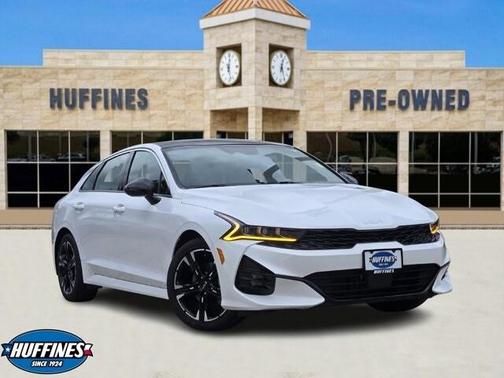 2024 Kia K5 GT-Line