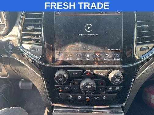 Bright White Clearcoat 2020 Jeep Grand Cherokee Limited
