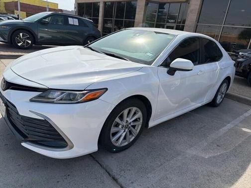 2021 Toyota Camry LE