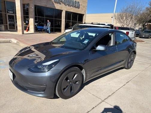 2023 Tesla Model 3 Base
