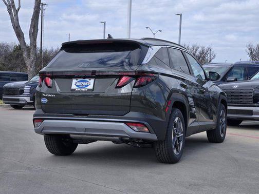 2026 Hyundai TUCSON SEL