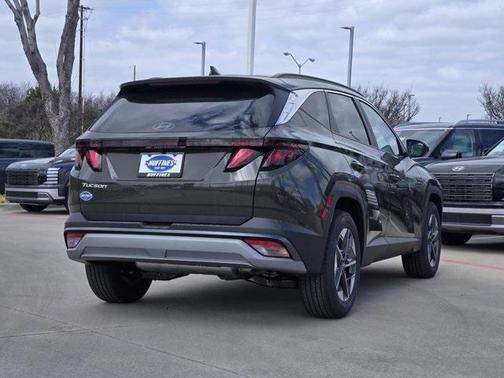 2026 Hyundai TUCSON SEL