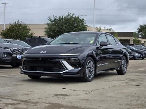2025 Hyundai SONATA Hybrid Limited