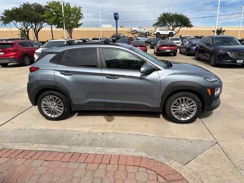 Sonic Silver 2021 Hyundai KONA SEL