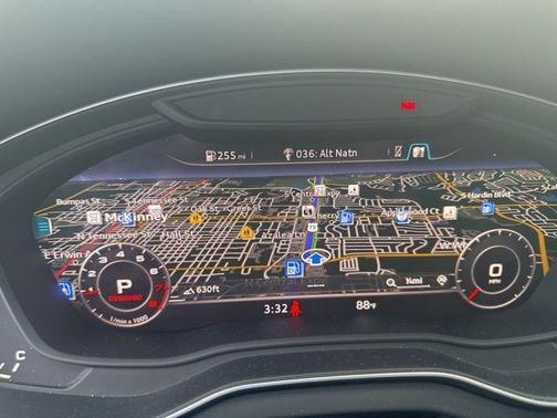 Mythos Black Metallic 2019 Audi Q5 2.0T Premium Plus