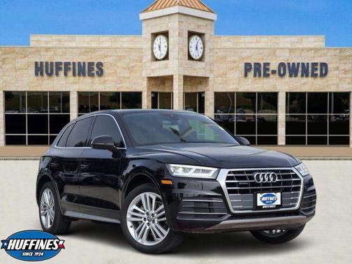 Mythos Black Metallic 2019 Audi Q5 2.0T Premium Plus
