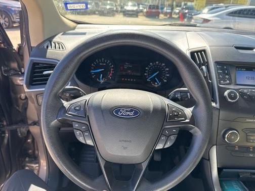 2019 Ford Edge SE