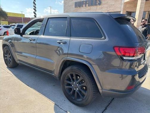 2018 Jeep Grand Cherokee Altitude