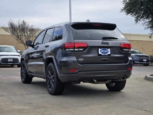2018 Jeep Grand Cherokee Altitude