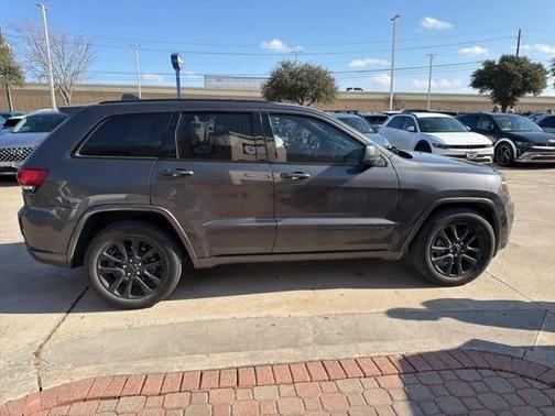 2018 Jeep Grand Cherokee Altitude
