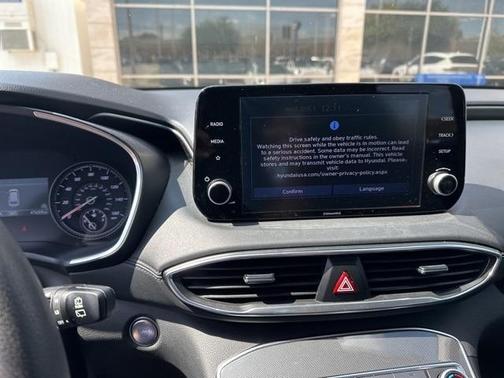 2022 Hyundai SANTA FE SEL