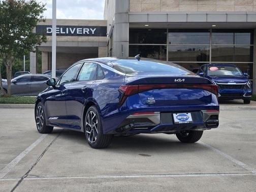 2025 Kia K5 EX