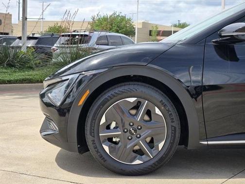2025 Kia EV6 Light Long Range