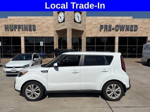 Clear White 2016 Kia Soul +