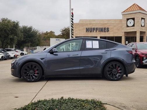 2023 Tesla Model Y Performance