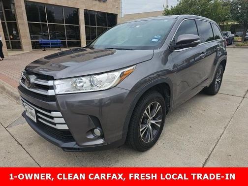 2017 Toyota Highlander LE