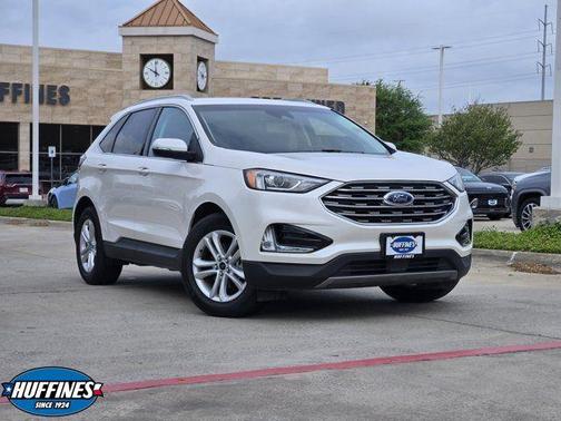 White Platinum 2019 Ford Edge SEL