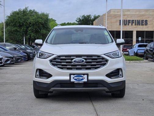 White Platinum 2019 Ford Edge SEL