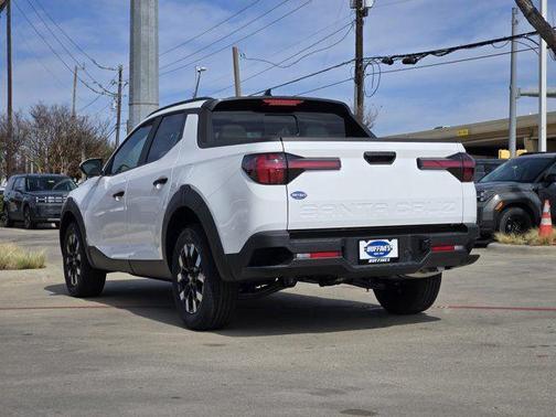 2026 Hyundai SANTA CRUZ SEL Activity