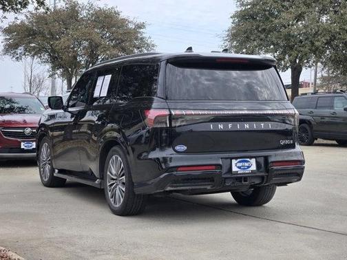 2025 INFINITI QX80 SENSORY