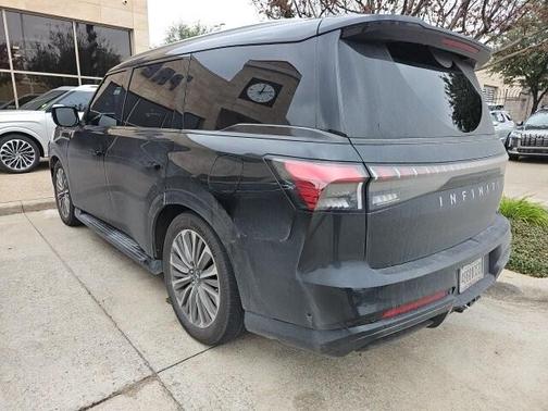 2025 INFINITI QX80 SENSORY