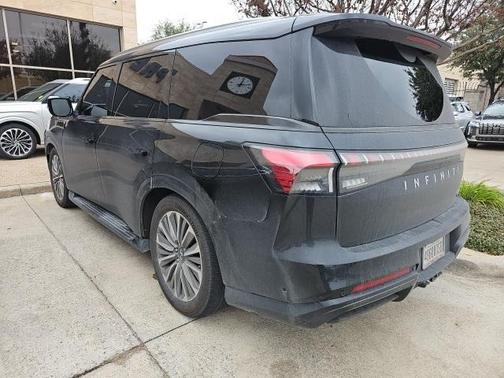 2025 INFINITI QX80 SENSORY