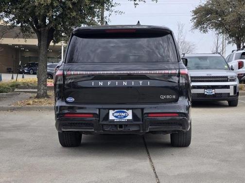 2025 INFINITI QX80 SENSORY